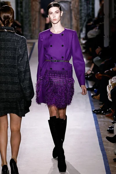 Look 8